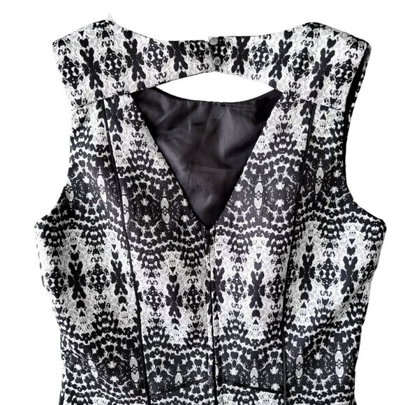 H&M Office Career Black Silver Gray Sleeveless Fitted Sheath Geometric Dress - Picture 3 of 6